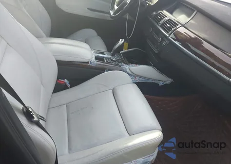 2013 BMW X6 xDrive35I z USA, uszkodzony, nr VIN 5UXFG2C50DL785177